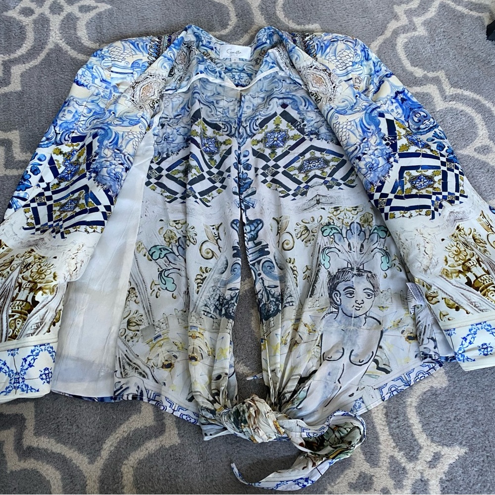 Camilla Size 1 Jacket - Picture 4 of 10